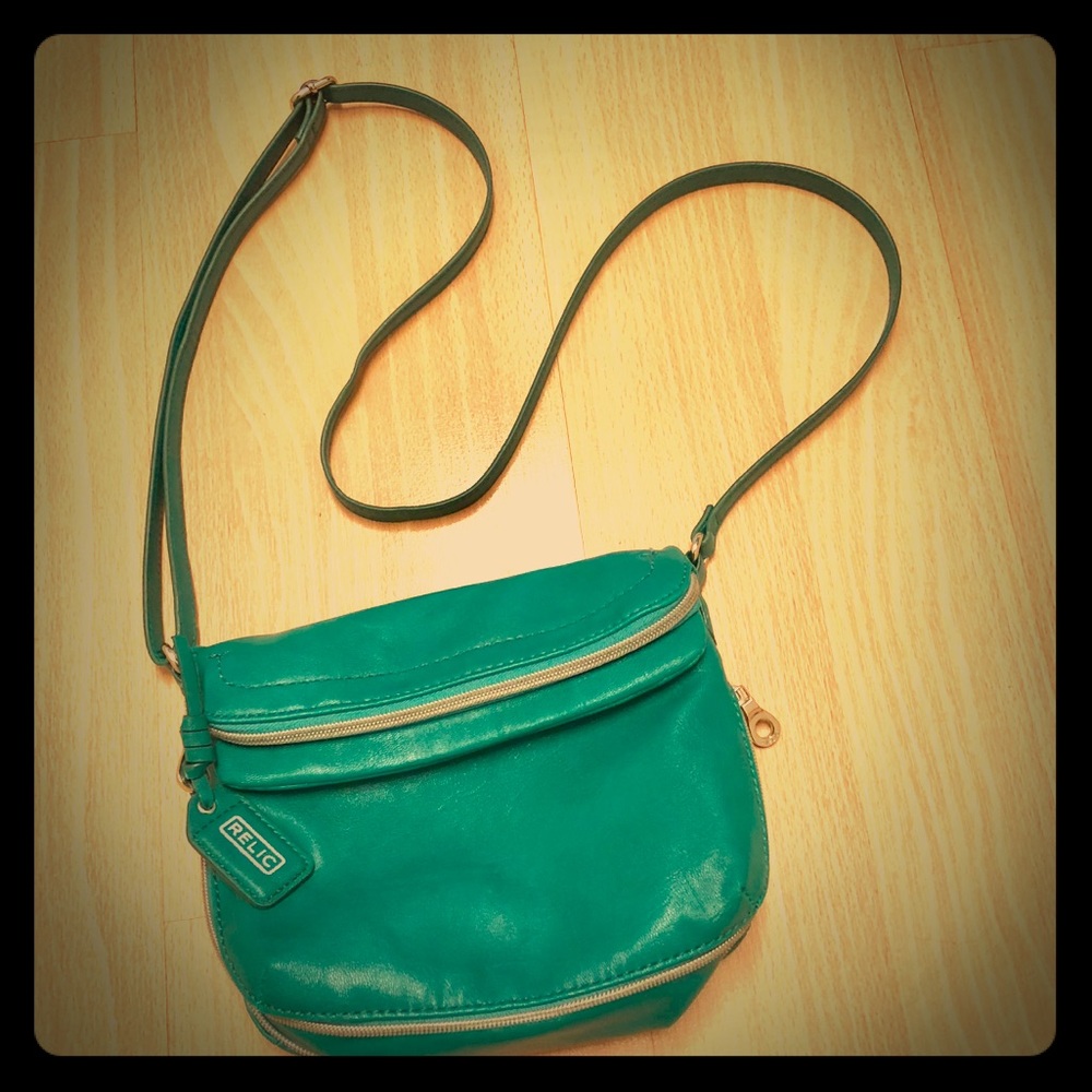 Gorgeous Relic Crossbody Bag. NWOT.
